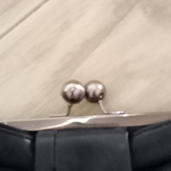 Jessica Simpson black clutch purse used - Picture 2 of 5